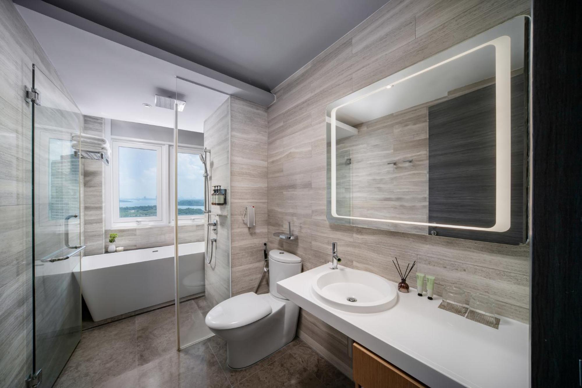 Fraser Place Puteri Harbour Nusajaya (Iskandar Puteri) Exterior foto Bathroom