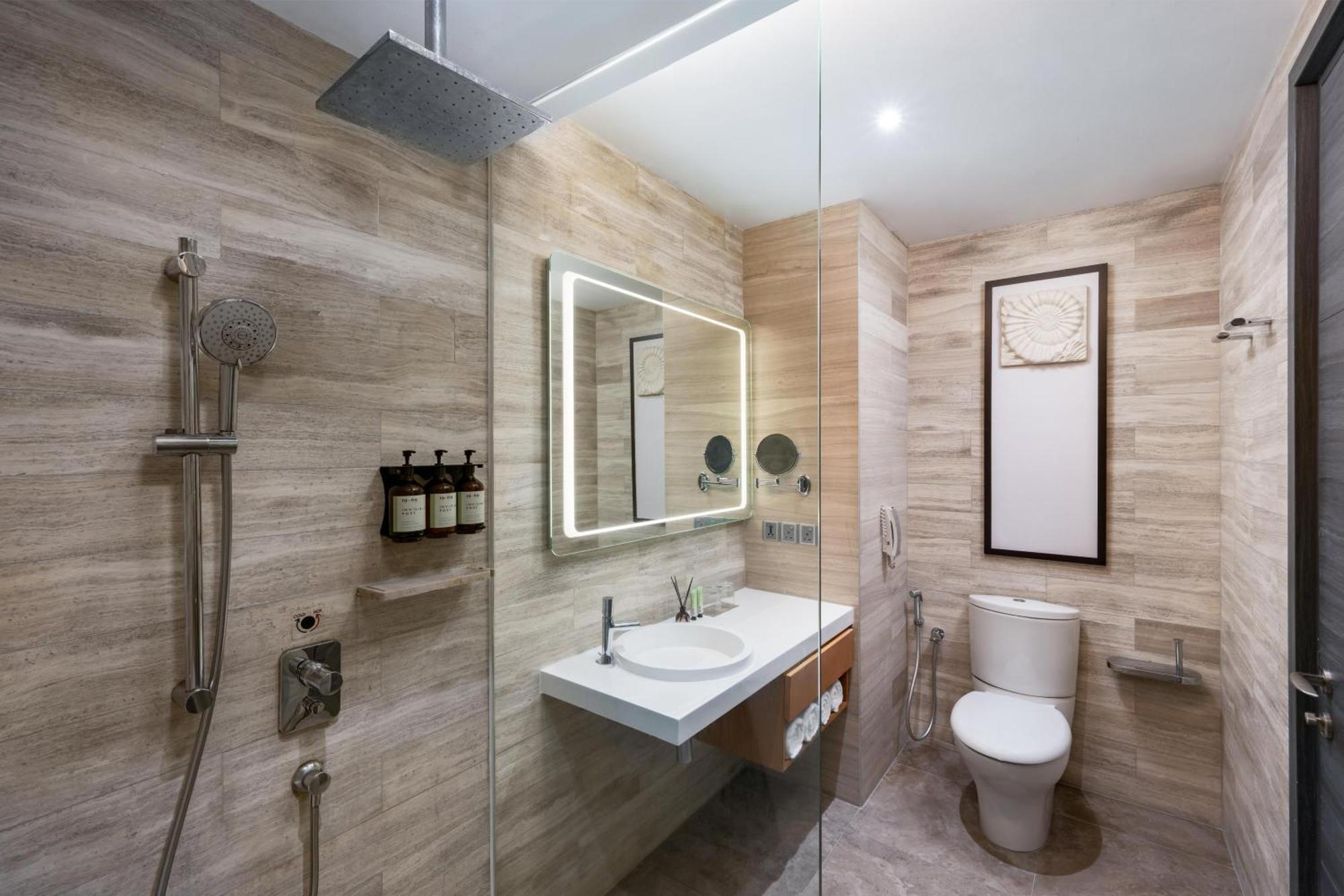 Fraser Place Puteri Harbour Nusajaya (Iskandar Puteri) Exterior foto Bathroom