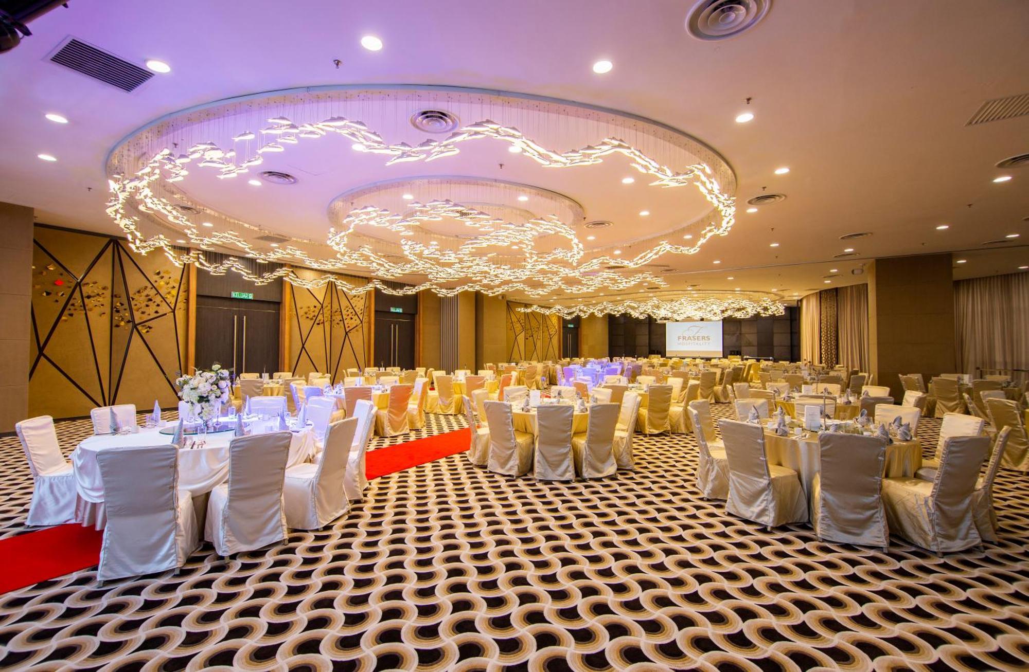 Fraser Place Puteri Harbour Nusajaya (Iskandar Puteri) Exterior foto The ballroom of the hotel